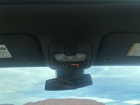 New 2026 Chevrolet Colorado ZR2 w/ Technology Package image 17