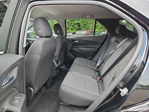 Used 2023 Chevrolet Equinox LT AWD/4WD image 10