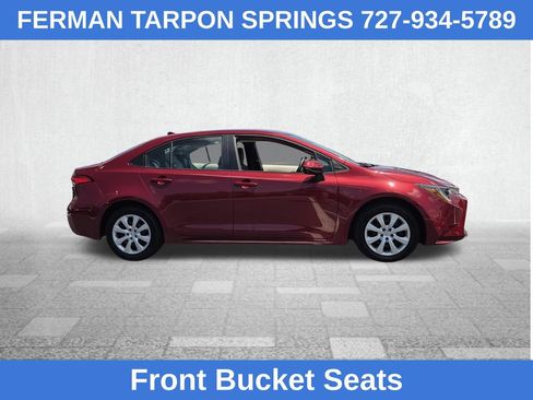 Used 2022 Toyota Corolla LE FWD image 12