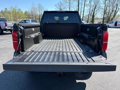 New 2026 Toyota Tacoma TRD Off-Road AWD/4WD image 30
