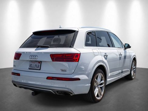 Used 2018 Audi Q7 3.0T Prestige w/ Prestige Package AWD/4WD image 9