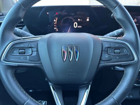 Used 2025 Buick Encore GX Preferred image 27