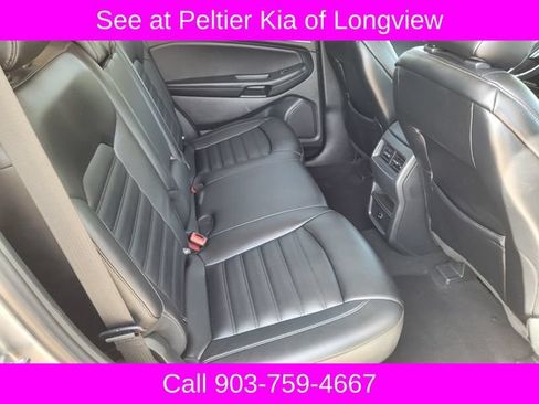 Used 2022 Ford Edge SEL AWD/4WD image 13