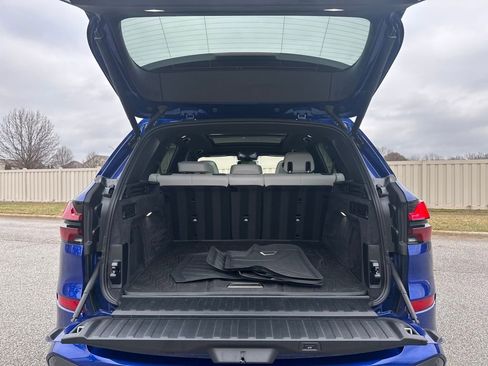 Used 2025 BMW X5 M60i w/ Executive Package image 26