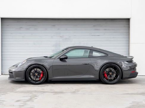 Certified 2022 Porsche 911 GT3 RWD image 2