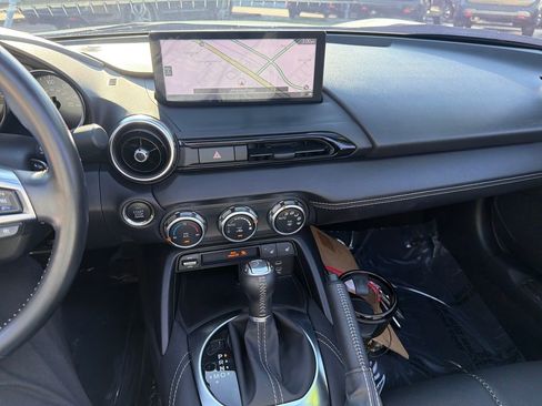 Used 2024 MAZDA MX-5 Miata RF Grand Touring w/ Weather Package image 28