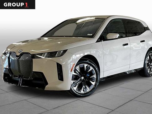 New 2026 BMW iX xDrive45 w/ M Sport Package image 1