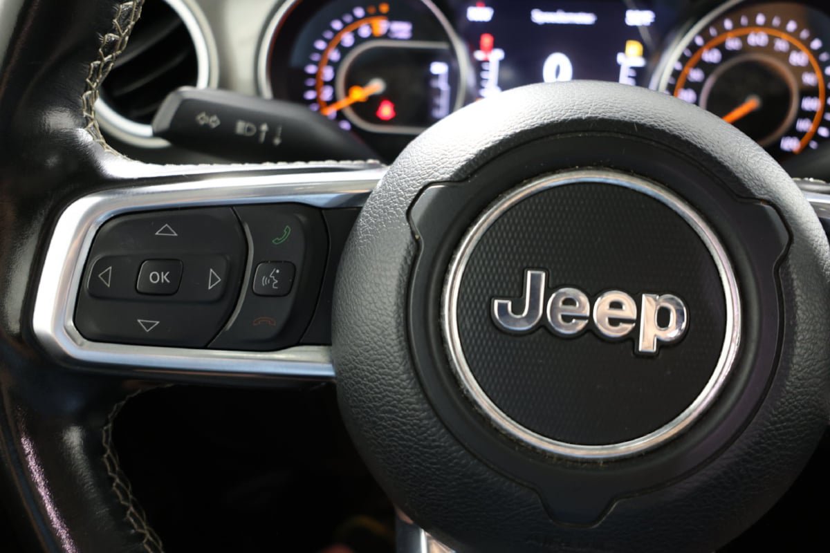 Used 2022 Jeep Gladiator Overland AWD/4WD image 24
