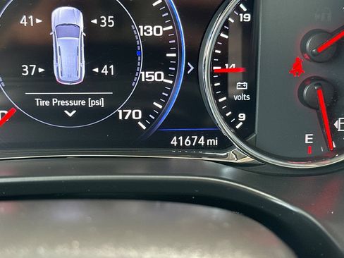 Certified 2023 GMC Acadia AT4 w/ Technology Package AWD/4WD image 37
