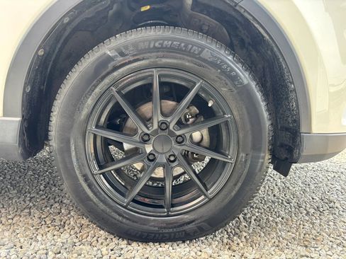 Used 2018 Toyota RAV4 LE w/ All Weather Liner Package image 8