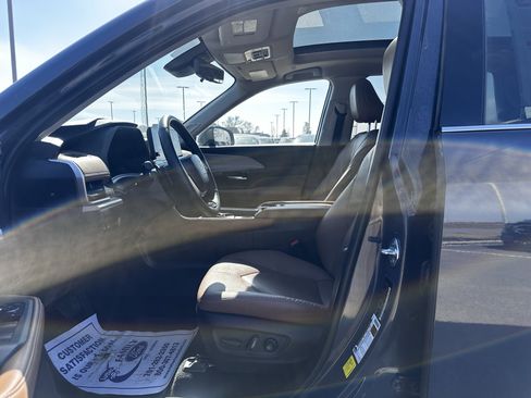 Used 2024 Toyota Grand Highlander Platinum image 18