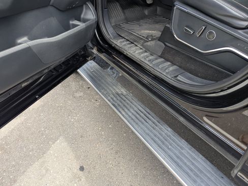 Used 2021 Ford F150 Lariat w/ Equipment Group 502A High AWD/4WD image 10