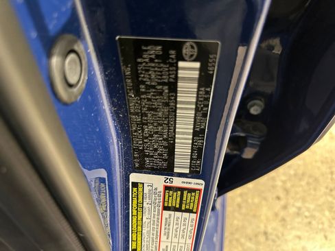 Used 2025 Toyota Camry SE image 29