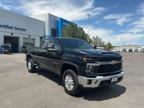 Used 2026 Chevrolet Silverado 2500 LT w/ All Star Edition AWD/4WD image 1