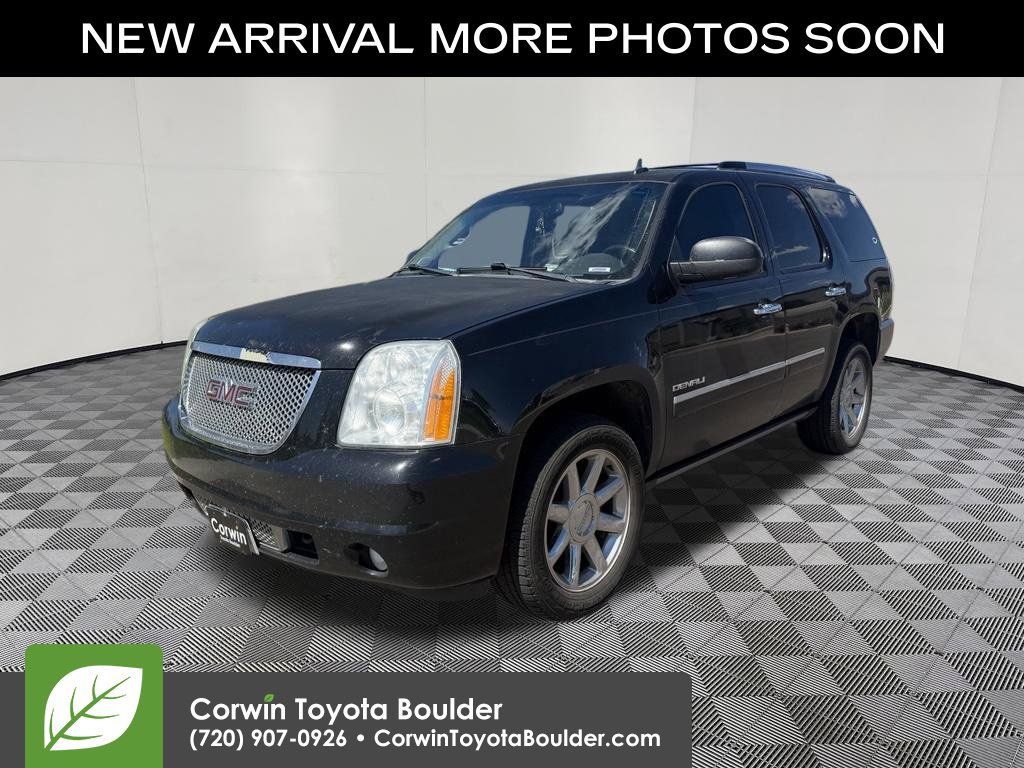 Used 2013 GMC Yukon Denali AWD/4WD image 3