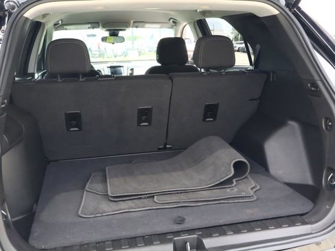 Used 2021 Chevrolet Equinox LS w/ LS Convenience Package FWD image 19