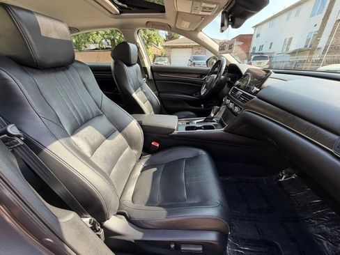 Used 2021 Honda Accord EX-L image 23