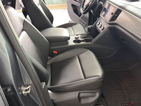 Used 2019 Volkswagen Atlas SE AWD/4WD image 18