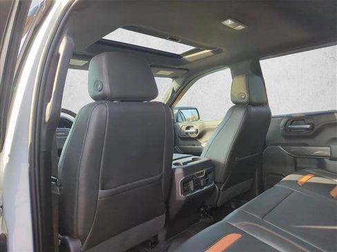 Used 2020 GMC Sierra 1500 AT4 w/ Off-Road Performance Package image 15