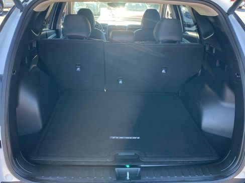 Used 2024 Hyundai Tucson SEL w/ Convenience Package image 11