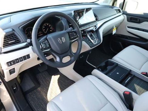New 2026 Honda Odyssey EX-L image 10