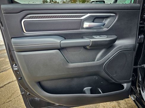 New 2026 RAM 1500 4x4 Crew Cab image 35