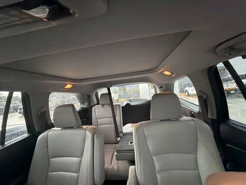 Used 2017 Honda Pilot Elite image 23