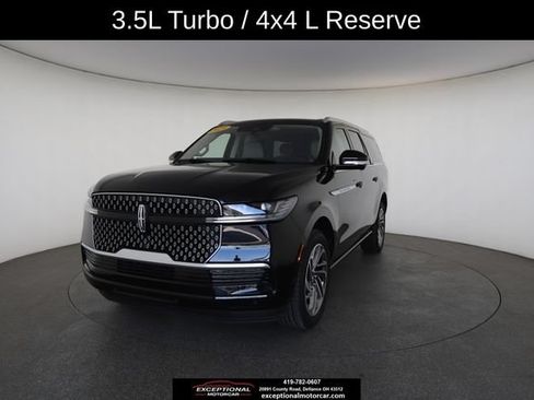 Used 2025 Lincoln Navigator L Reserve AWD/4WD image 1