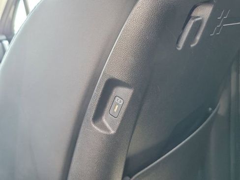 Certified 2025 Hyundai Santa Fe SEL FWD image 22