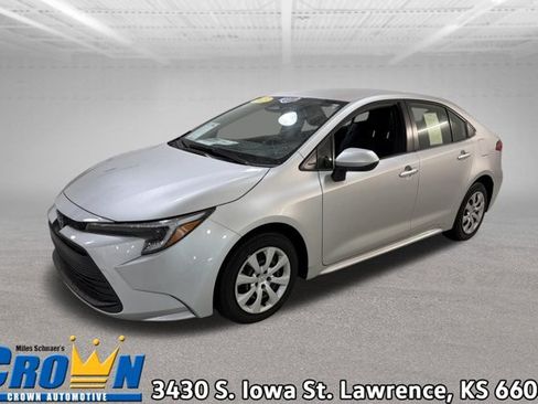 Used 2023 Toyota Corolla LE FWD image 1