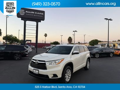 Used 2015 Toyota Highlander LE