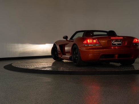 Used 2005 Dodge Viper SRT-10 w/ Copperhead Edition Group RWD image 33