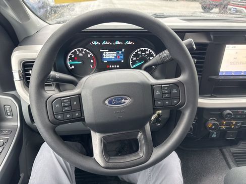 New 2026 Ford F350 XLT w/ FX4 Off-Road Package image 13