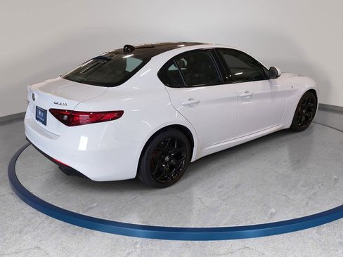 Used 2023 Alfa Romeo Giulia Ti w/ Active Assist Plus Package RWD image 5