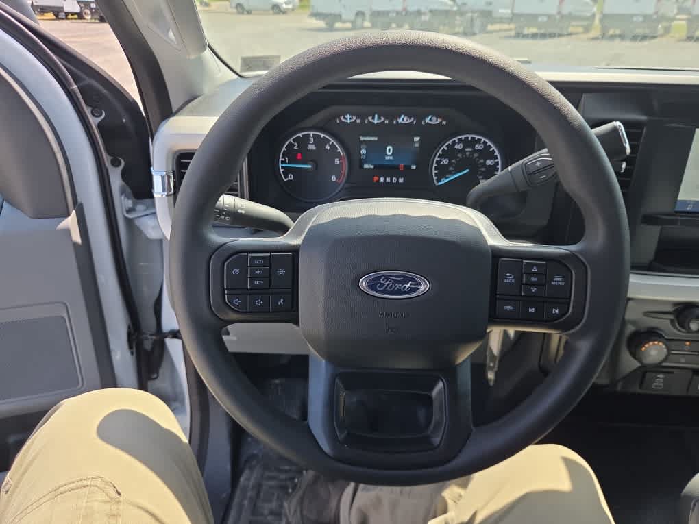 New 2025 Ford F350 XL w/ XL Chrome Package RWD image 20