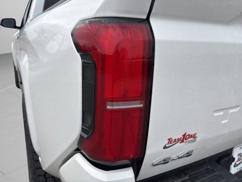 Certified 2024 Toyota Tacoma SR5 image 33