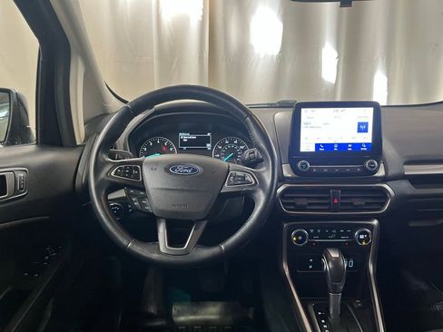 Used 2020 Ford EcoSport SE w/ SE Convenience Package image 19