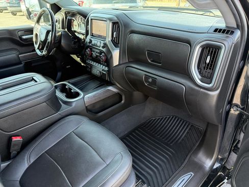 Used 2021 Chevrolet Silverado 2500 LTZ w/ LTZ Plus Package image 17