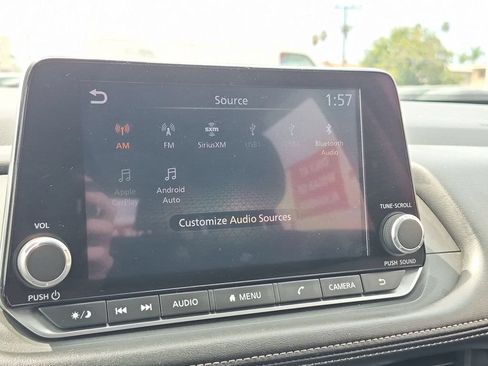 Certified 2024 Nissan Rogue SV FWD image 21