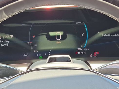 New 2026 Cadillac Lyriq Luxury AWD/4WD image 16