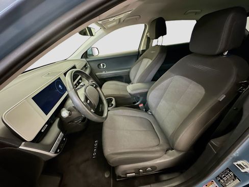 Used 2024 Hyundai Ioniq 5 SEL image 13