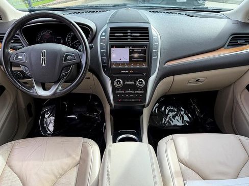 Used 2019 Lincoln MKC Select w/ Select Plus Package image 33