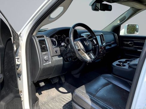Used 2015 RAM 2500 Laramie w/ Convenience Group AWD/4WD image 20
