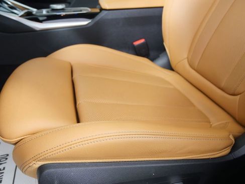 Certified 2023 BMW i4 eDrive35 w/ Premium Package image 10