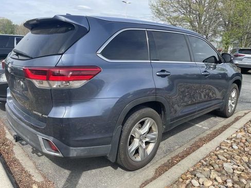 Used 2019 Toyota Highlander Limited image 4