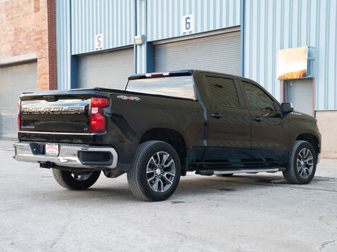 Used 2022 Chevrolet Silverado 1500 LT image 13