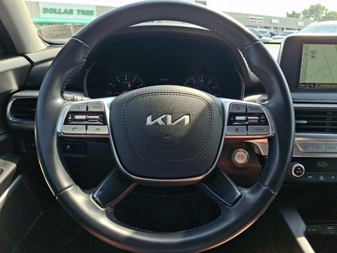 Used 2022 Kia Telluride LX AWD/4WD image 21
