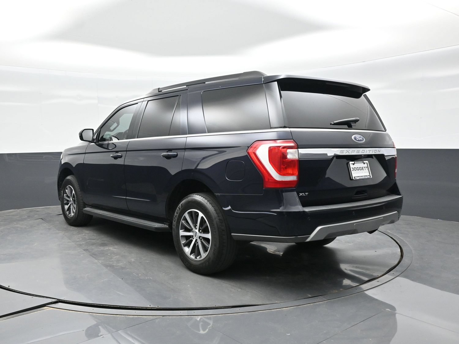 Used 2021 Ford Expedition XLT RWD image 11