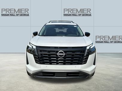 New 2026 Nissan Pathfinder SV w/ SV Premium Package