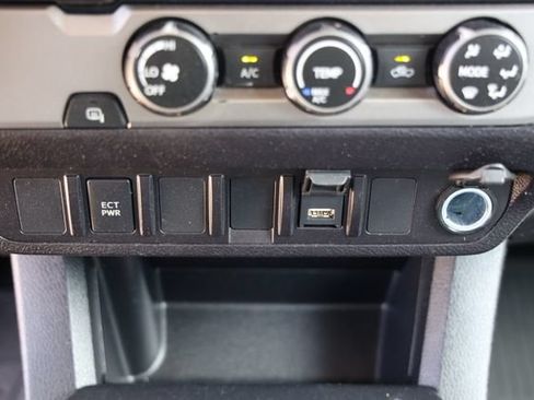 Certified 2022 Toyota Tacoma SR w/ SR Convenience Package RWD image 20